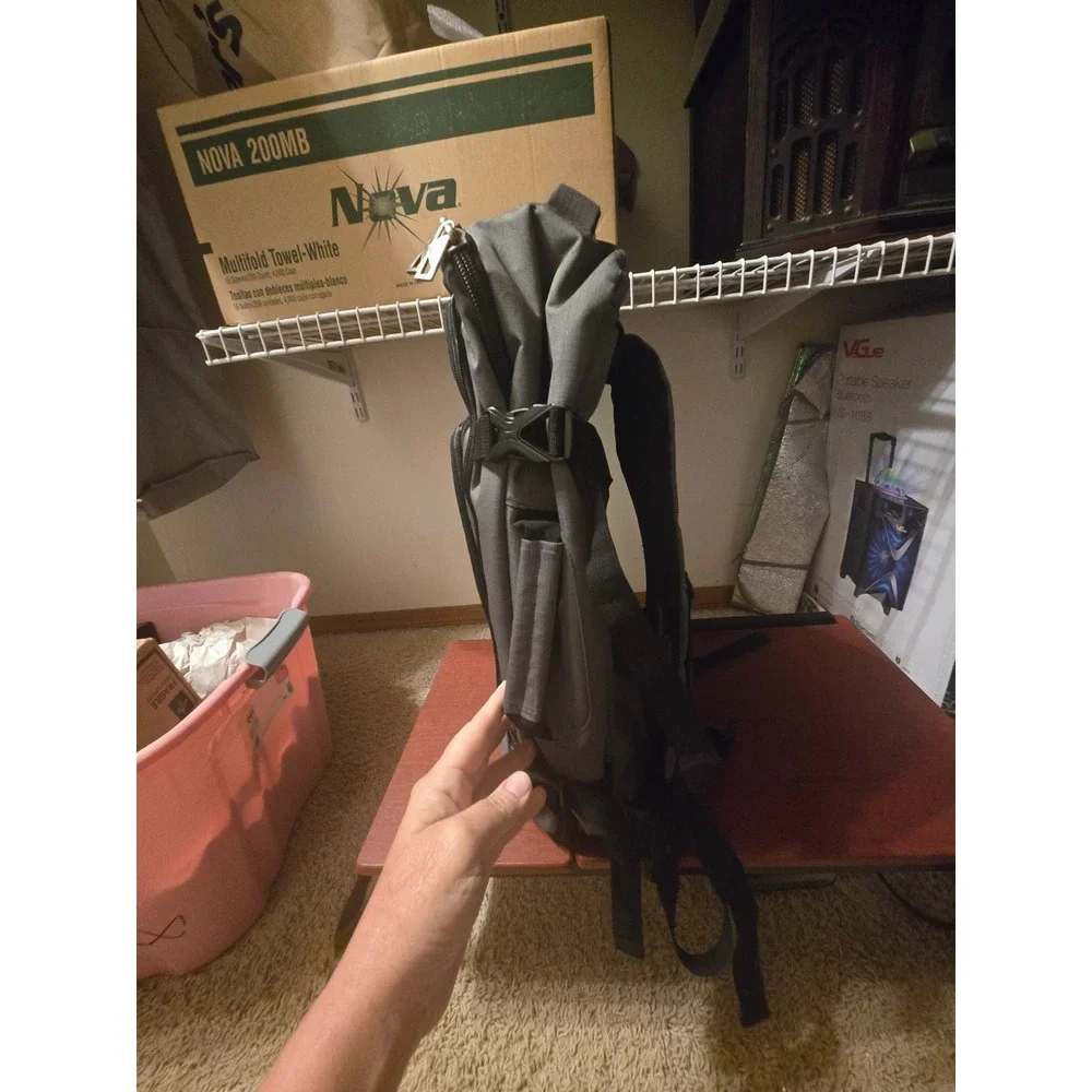 Hynes Eagle Travel Backpack Gray Carry On Luggage Bag with Compression Straps‎
